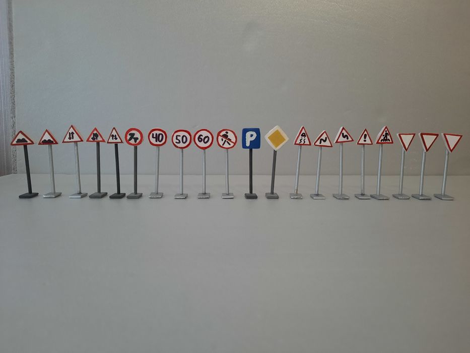 Дорожні знаки 1:43