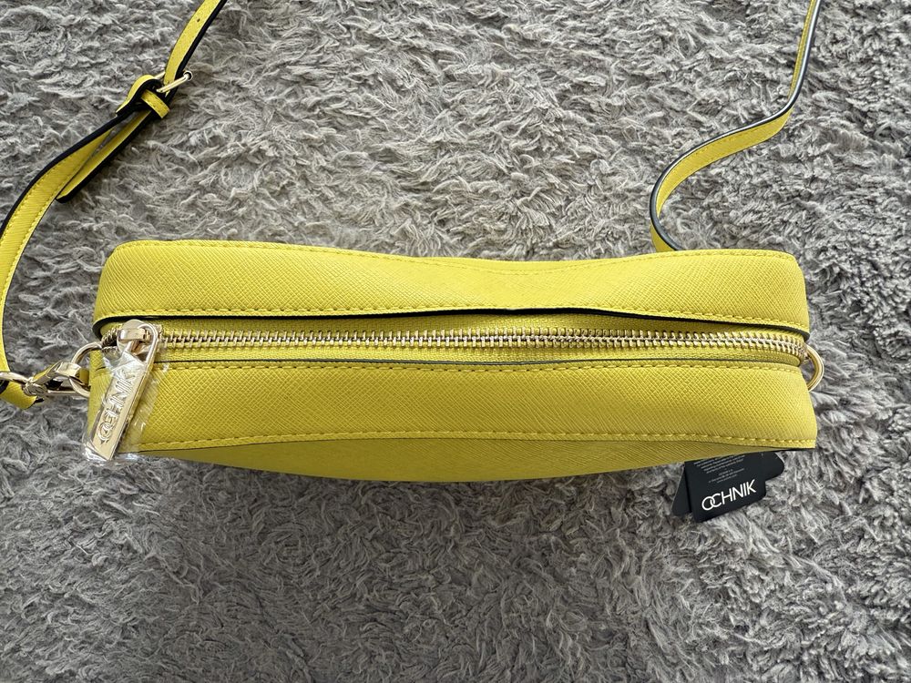 Ochnik torebka na ramię listonoszka cross body limonkowa nowa z metką