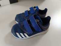Adidas buty na wiosnę na jesień  22 adidasy na rzep