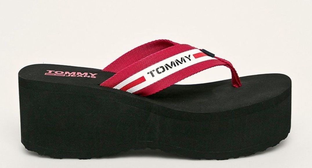 TOMMY HILFIGER Klapki japonki Edycja limitowana