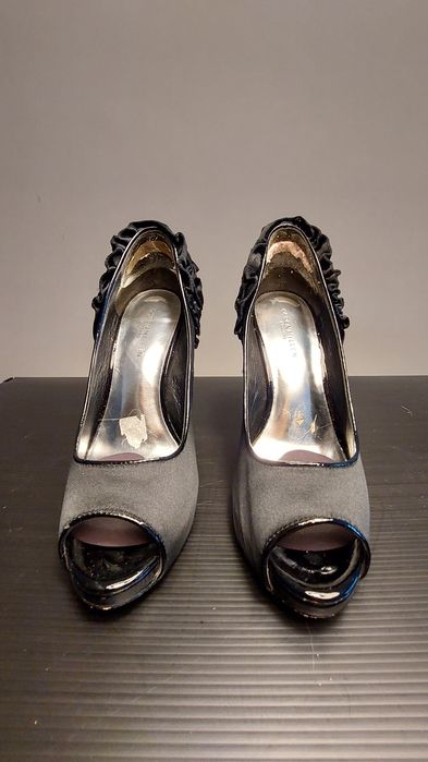 Sapatos salto alto Karen Millen 40