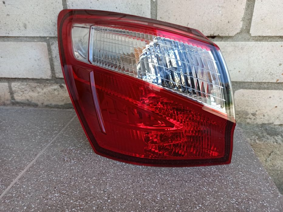 Фонар задній лівий правий Nissan Qashqai j10 рестайлинг Стоп фонарь