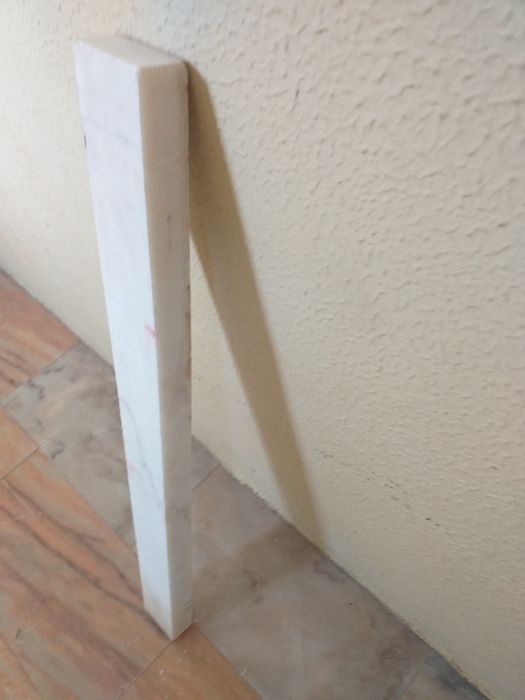 Pedra para devidir divisão/ porta ?