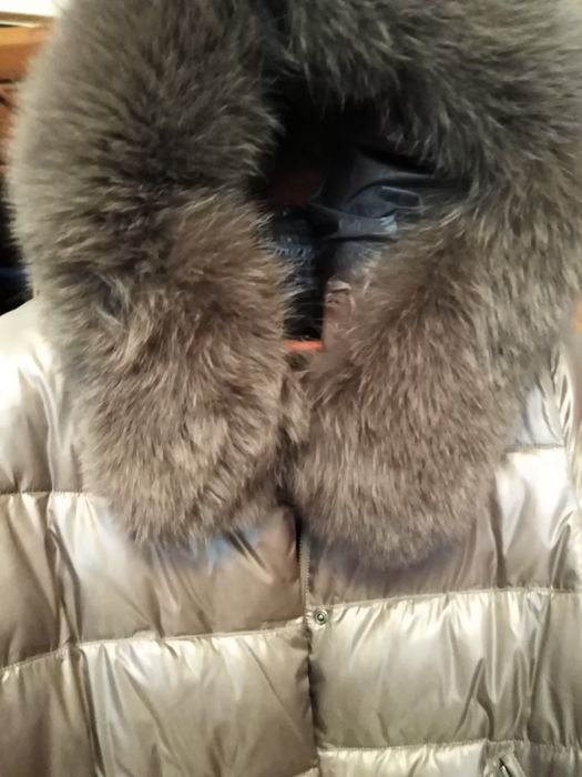 Пуховик с шикарным мехом