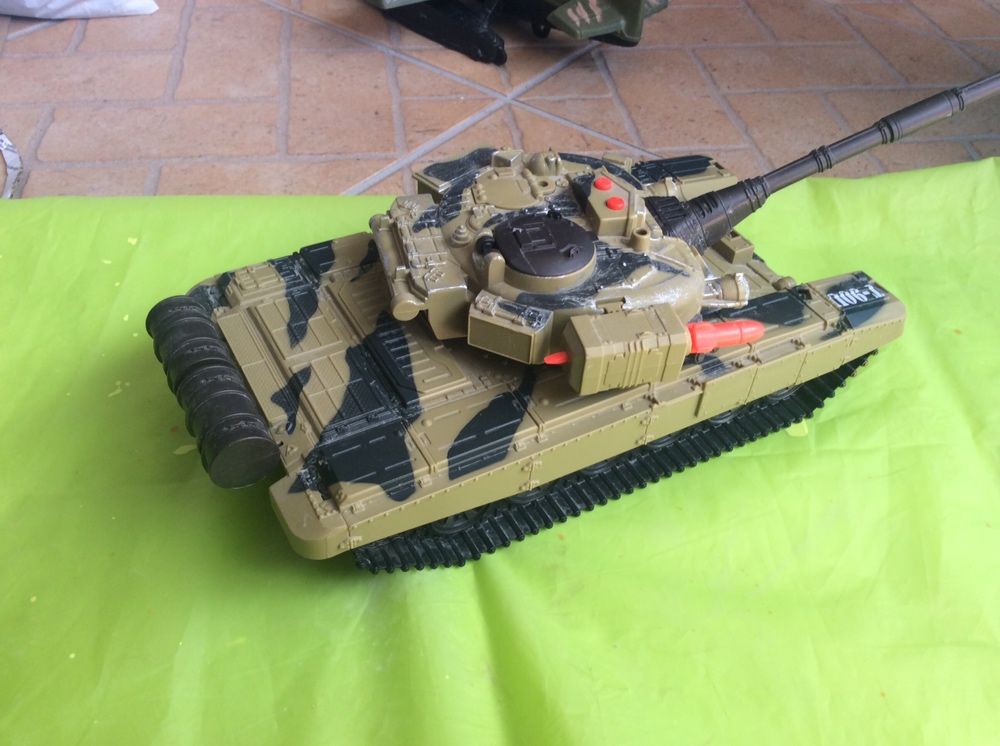 Soldier Force Tank e autopropulsão - para Colecionadoras