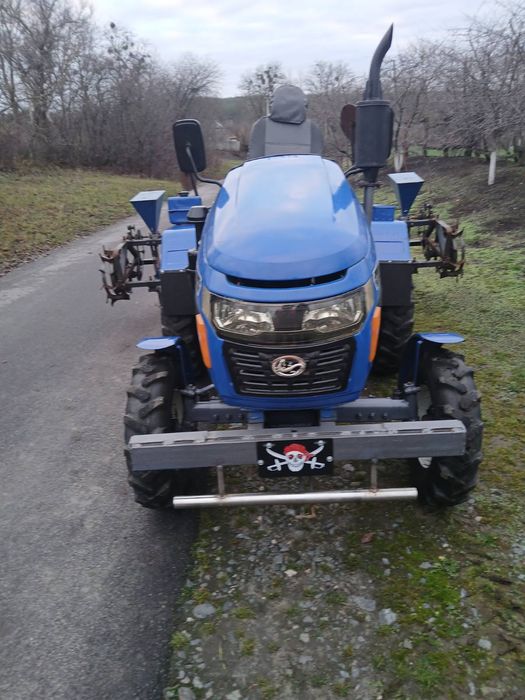 Трактор мінітрактор Скаут Т25 в дуже гарному стані