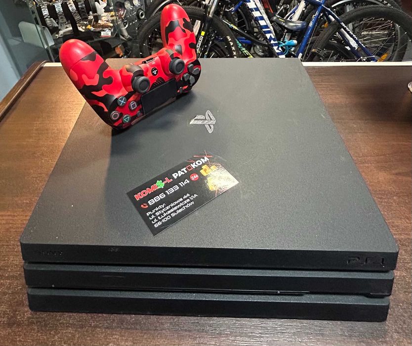 Konsola PS 4 Pro + Pad, 1 TB  *** KOMIS L PAT KOM***