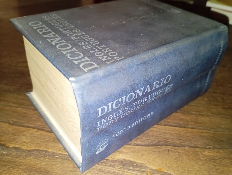 Dicionário Académico Vintage Inglês-Português