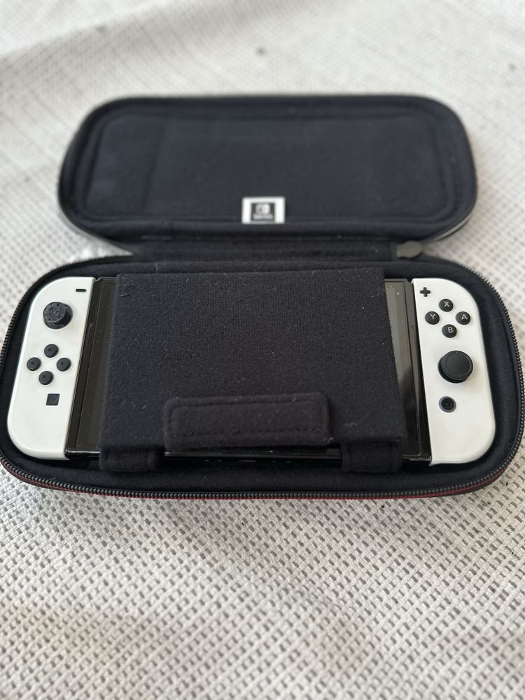 Nintendo Switch Oled ekran 64 GB pamięci z pomrowcem gratis