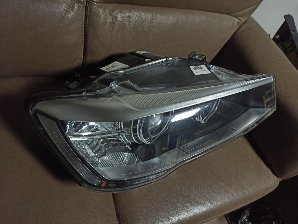 Фара права bmw x3 F25 LCI поворотна