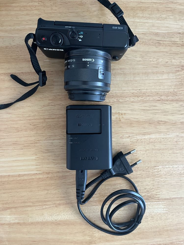 Canon EOS M10 + lente 15-45 mm