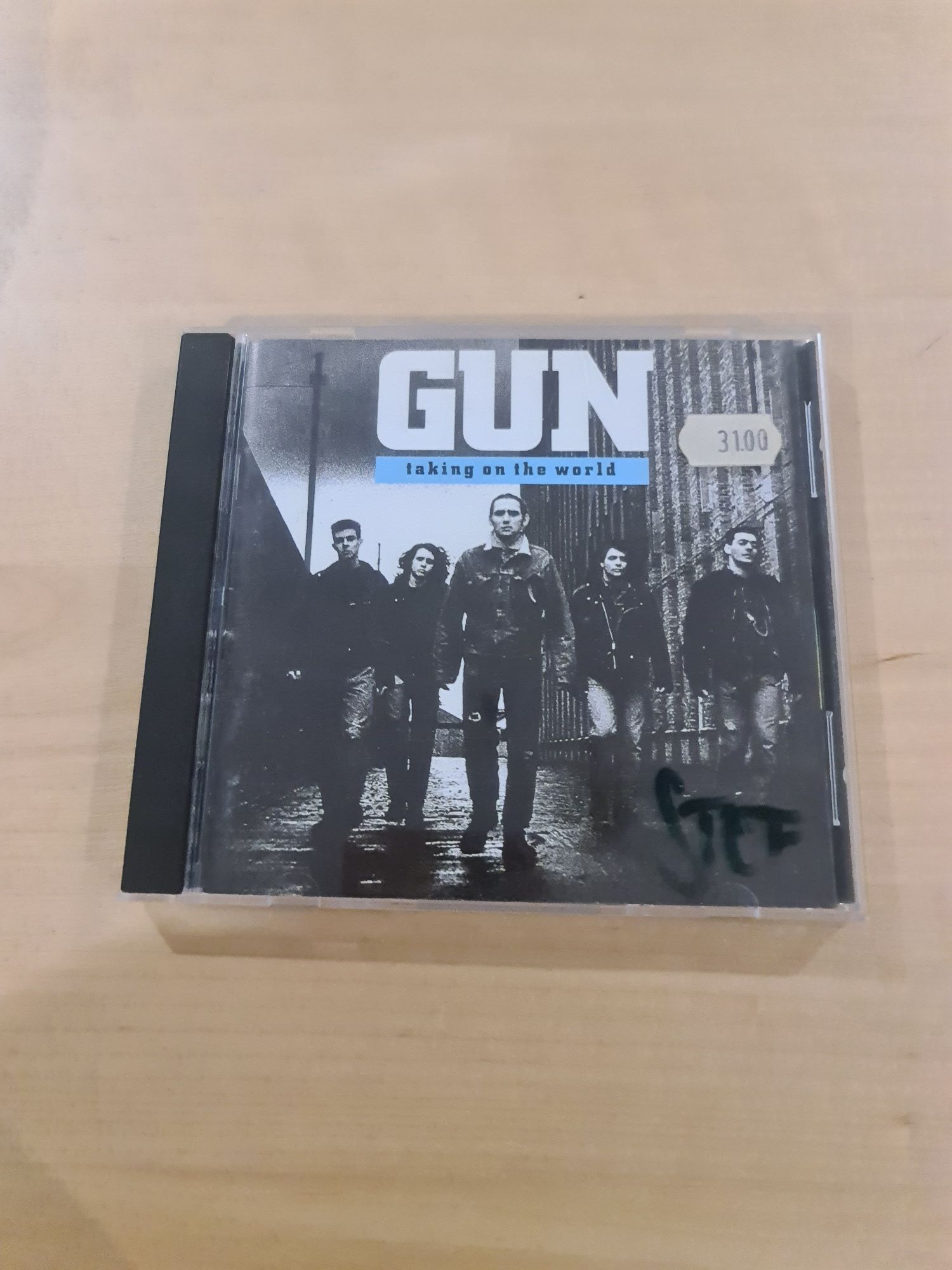 Płyta CD Gun - taking On the world