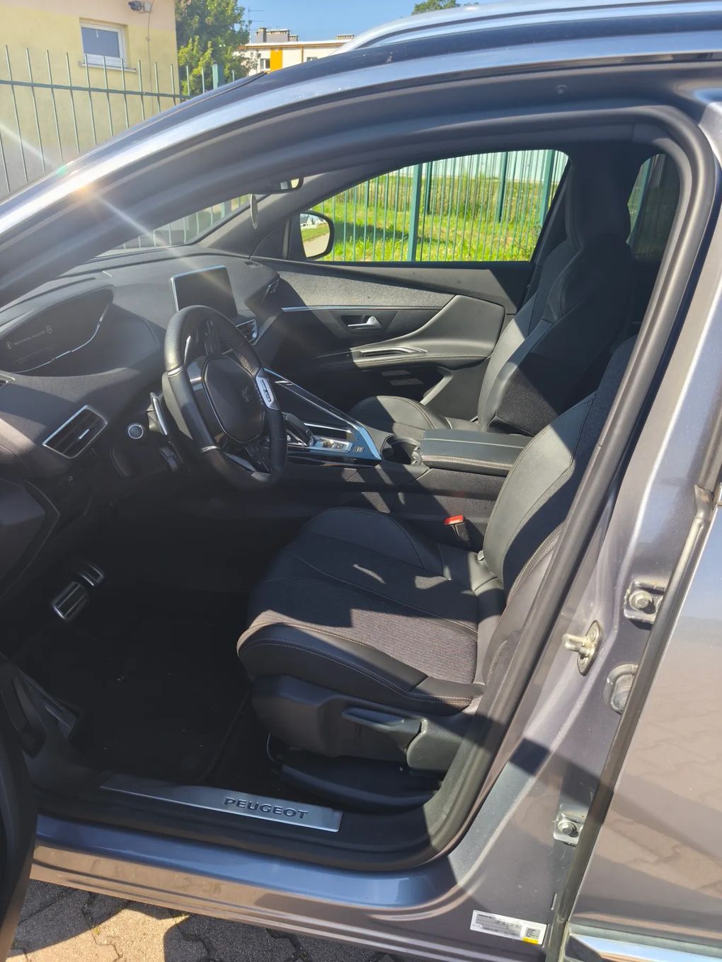 Peugeot 5008 godny polecenia