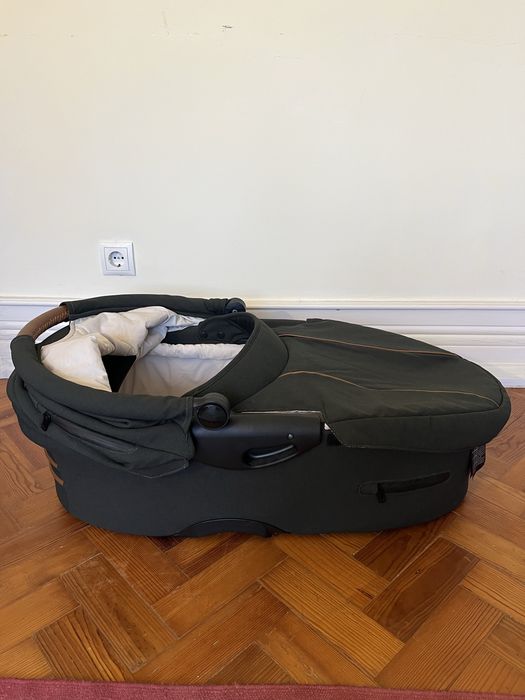 carrinho de bebe Mutsy Basket for newborn EVO Bold mountain green