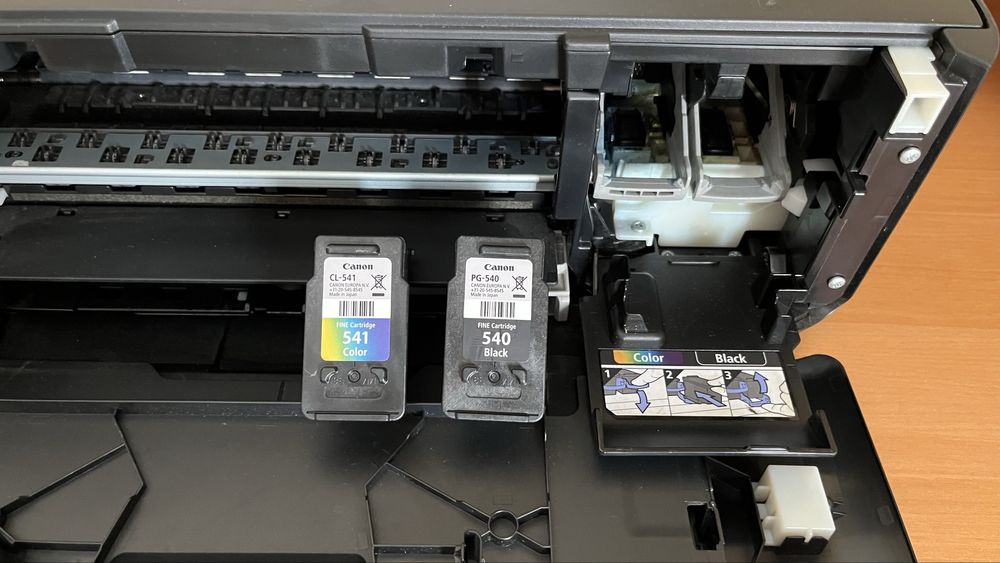 Impressora multifunções Canon PIXMA MG4250 Wi-Fi