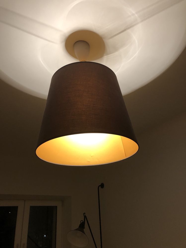 Lampa dekoracyjna brązowa wisząca