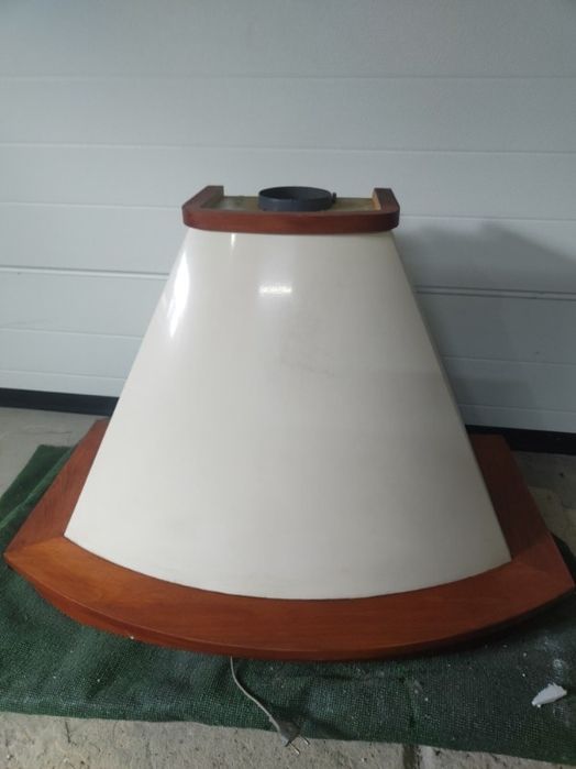 okap kuchenny beżowy