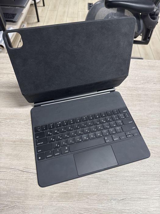 Apple iPad Magic Keyboard 12.9 для iPad Pro 2018 2020 2021 2022