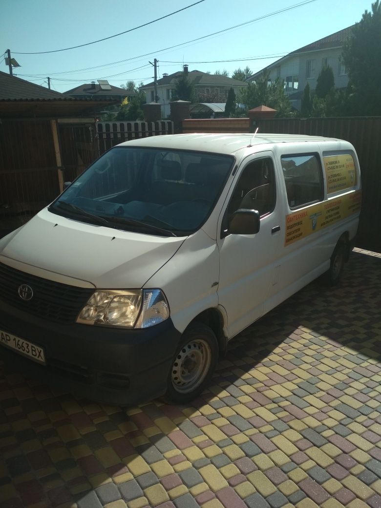 Продам микроавтобус Toyota Hi ACE