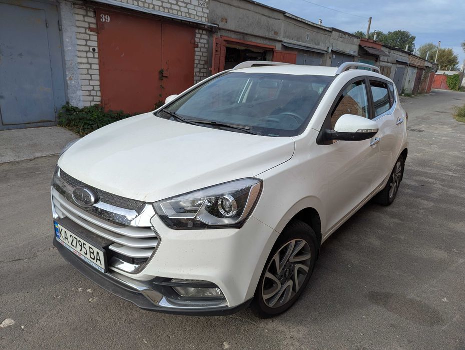 Хэтчбек JAC S2 2019 I покоління 1.5i MT 113 к.с. Luxury Офіційне авто
