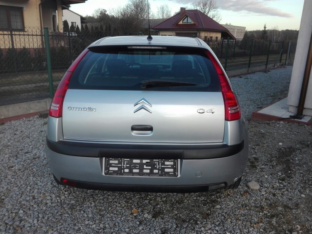 Citroen C4 1.4 16V półoś lewa