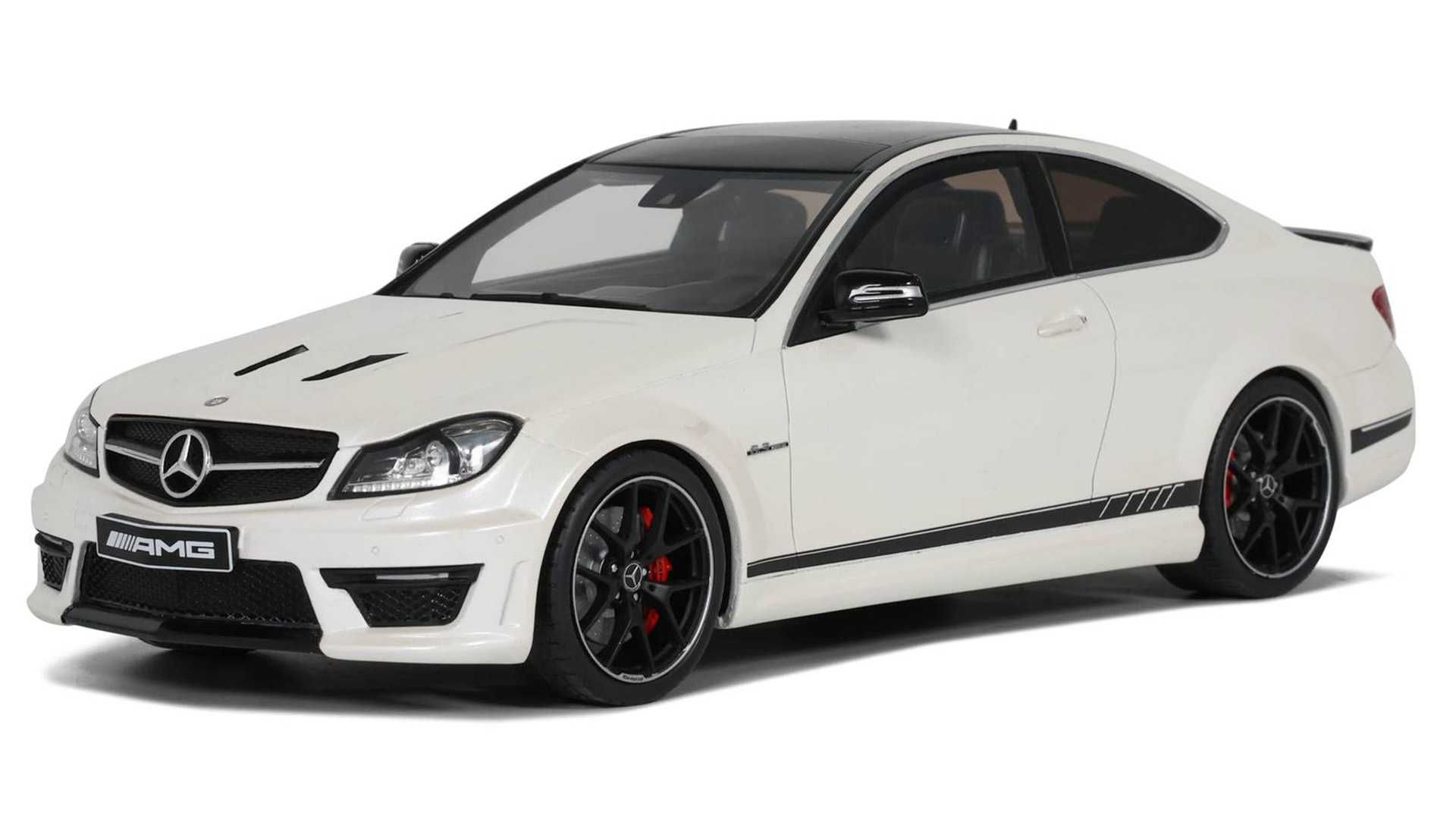 Model 1:18 GT Spirit Mercedes-Benz C63 AMG Edition 507 White 2023