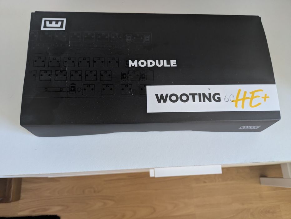 Wooting 60HE+ Tofu Redux60 Burgundy