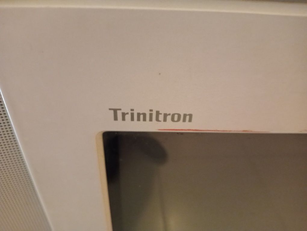 TV Sony Trinitron 100Mhz