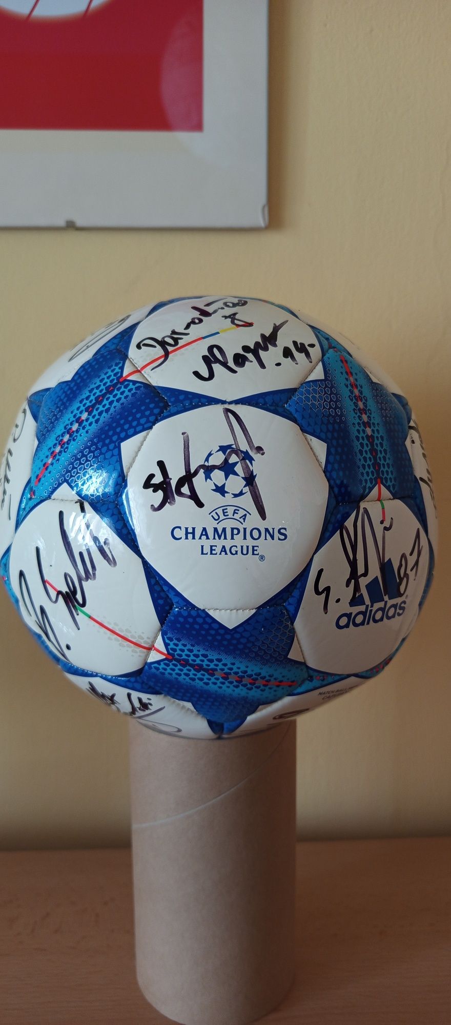 Piłka nożna adidas z podpisami / autografami piłkarzy Wisła Płock 2015