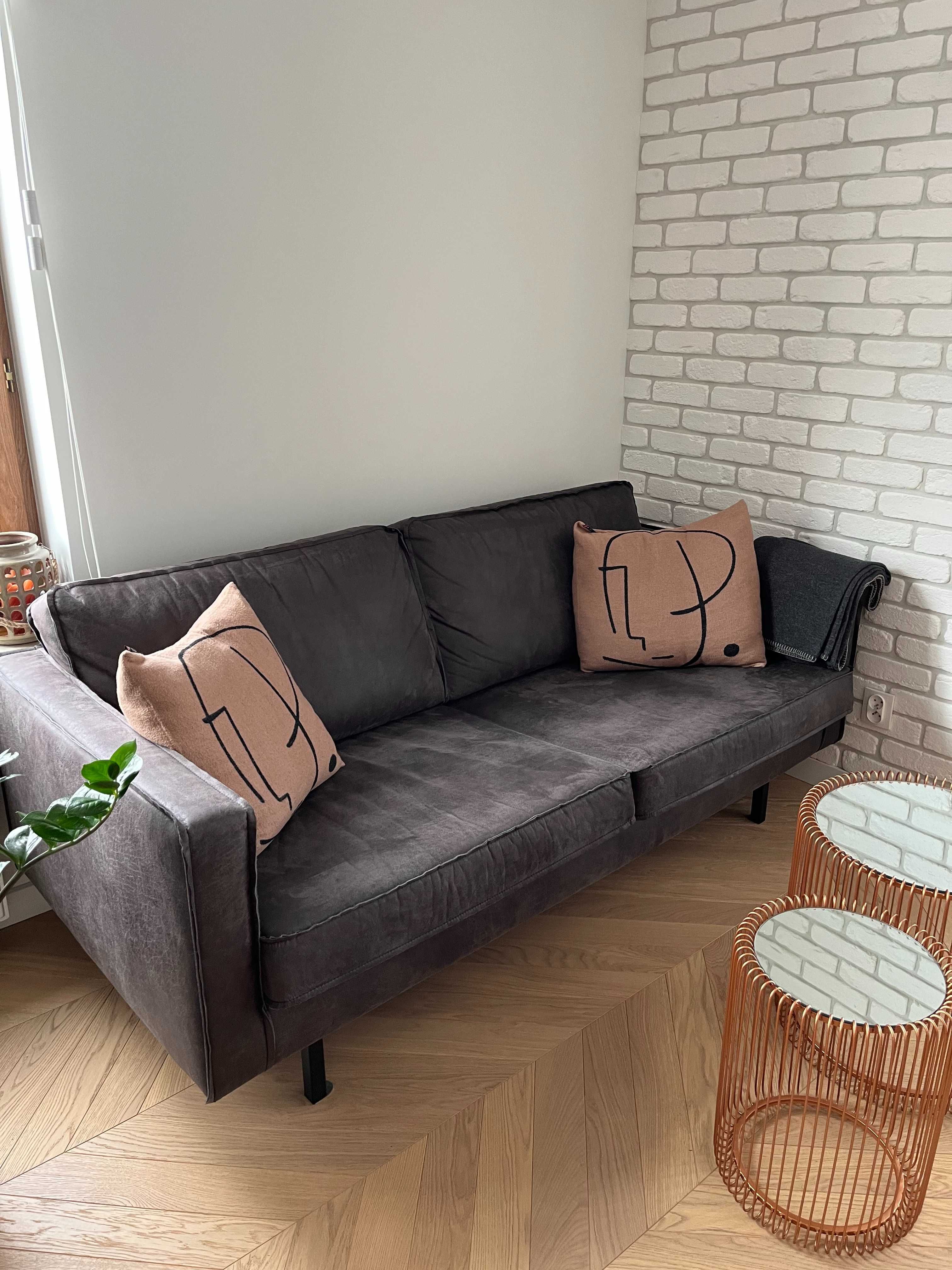 Sofa 2,5-osobowa skórzana RODEO czarny Be Pure