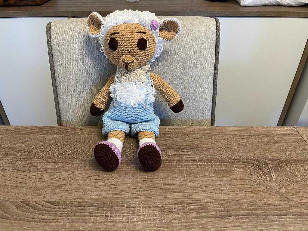 Carneiro em Amigurumi