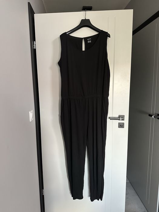 Damski kombinezon czarny 2XL 52/54 plus size