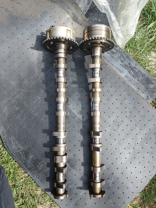 Розпредвал ГБЦ Запчастини до Hyundai Sonata LF 2015 рік