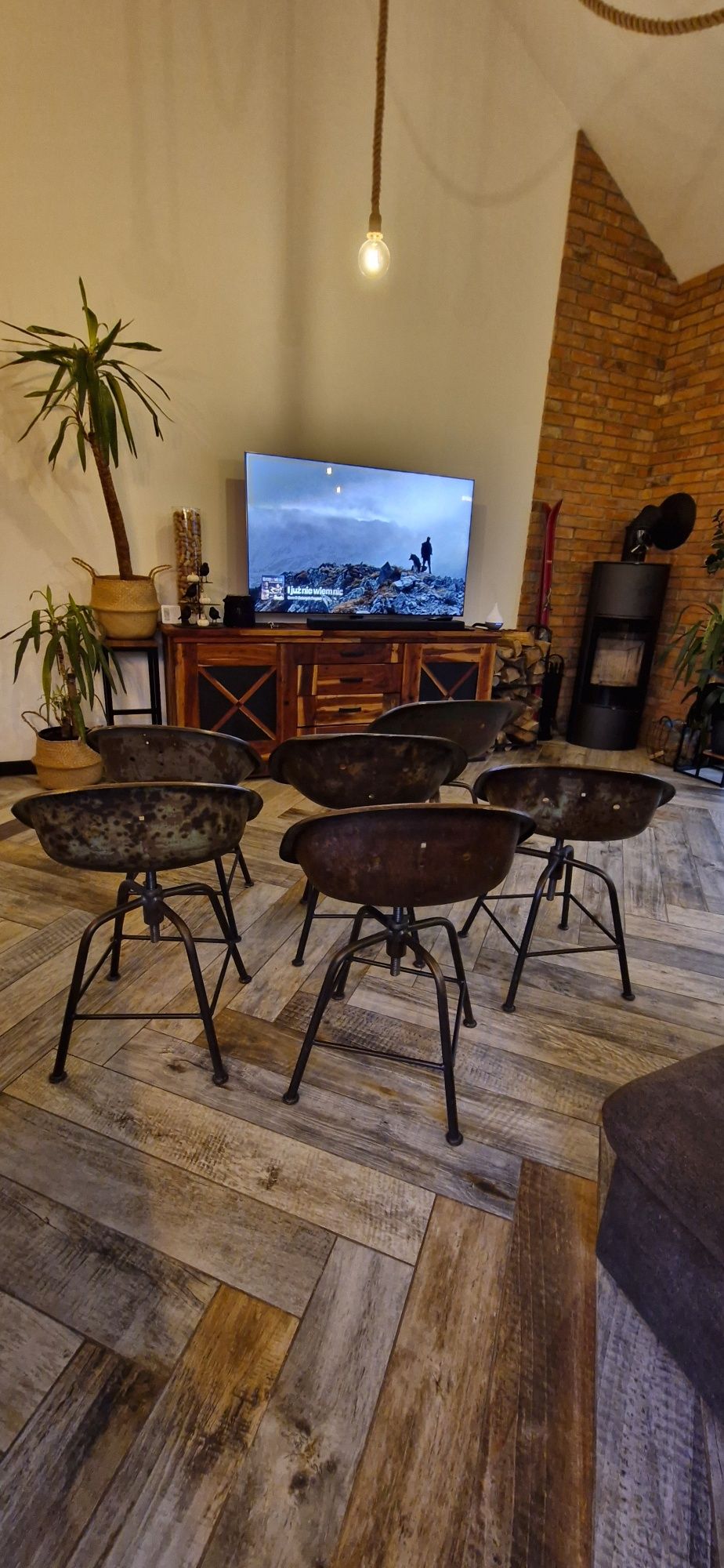 Krzesła w stylu loft komplet 6 szt