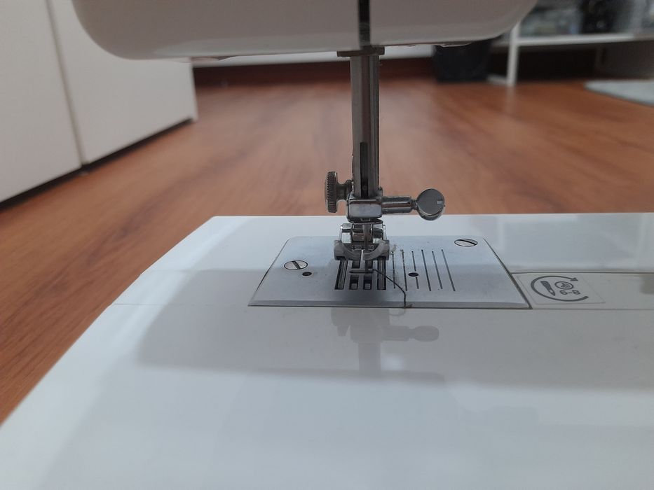 Máquina de costura Singer Promise