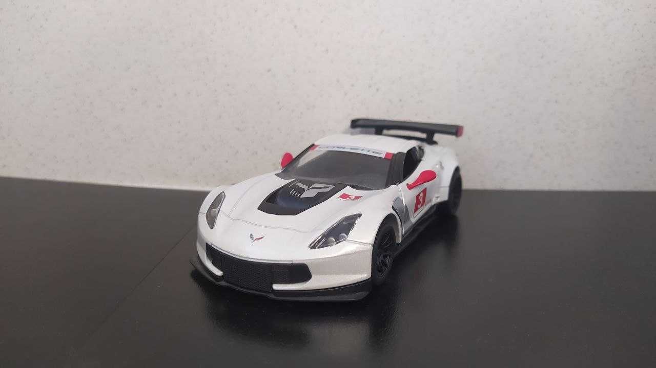 Іграшка Kinsmart Corvette C7R Race Car