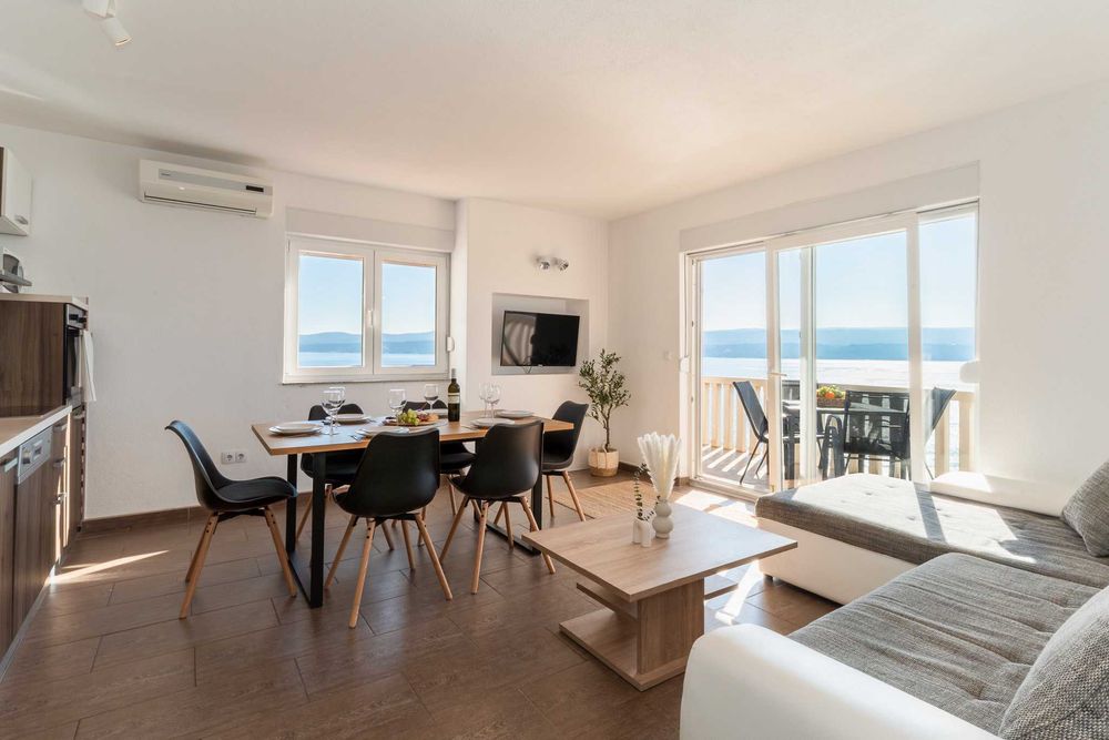 Noclegi w Chorwacji, Apartamenty i domy 2-18 osób