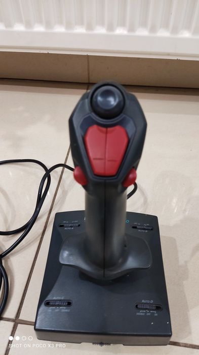 Joystick do komputera stan bardzo dobry