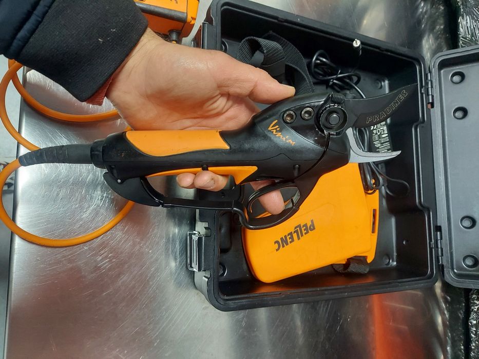 Pellenc Vinion 150 sekator elektryczny DEMO super stan