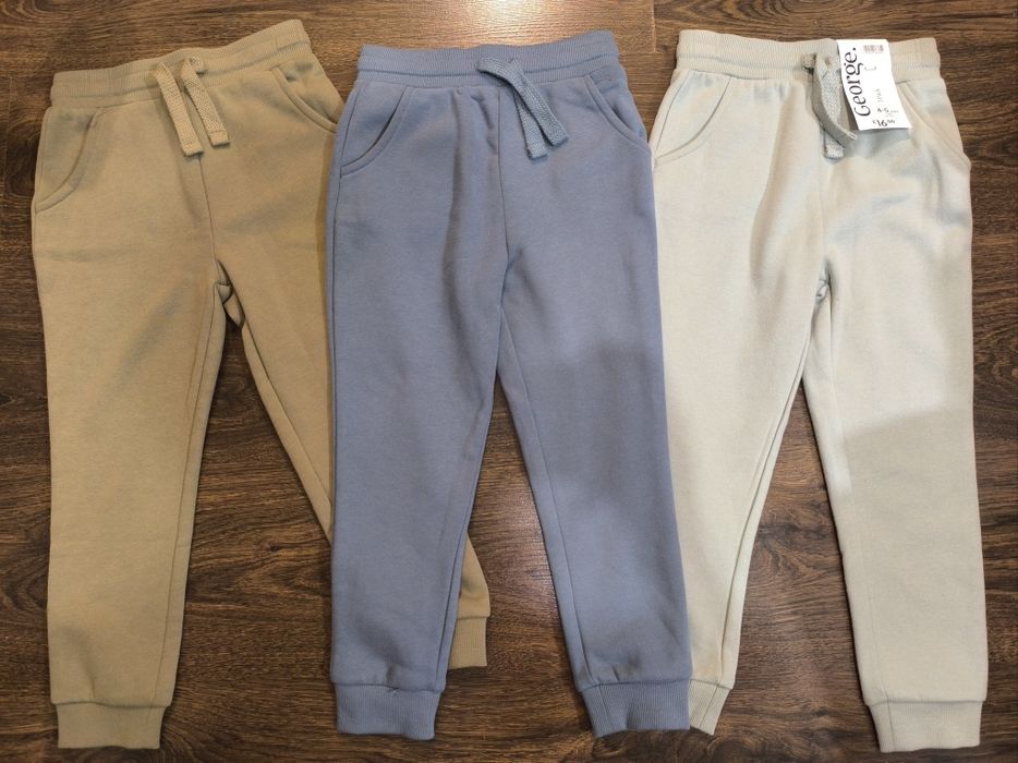 Джогери,спортивні теплі штани Джордж George на хлопчика 104-110, 4-5 р