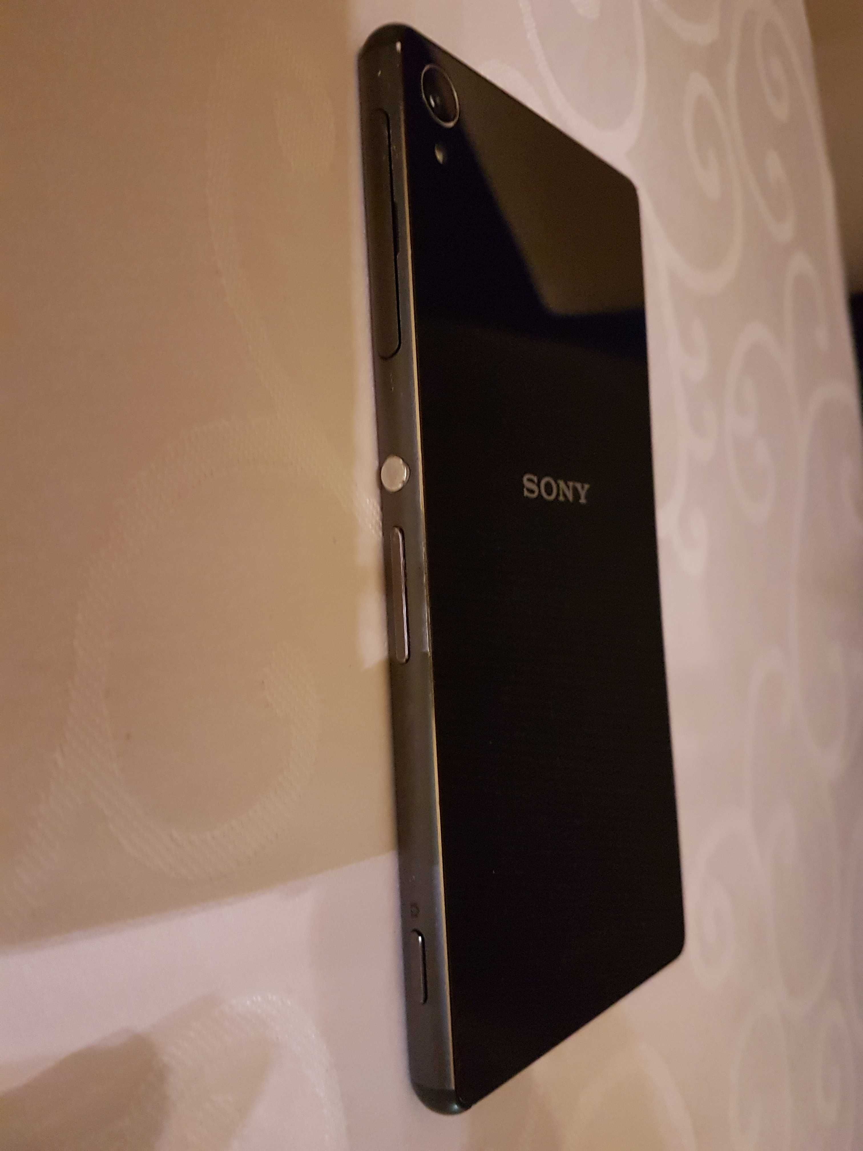 Sony Xperia Z3 D6603, stan bardzo dobry, działa idealnie