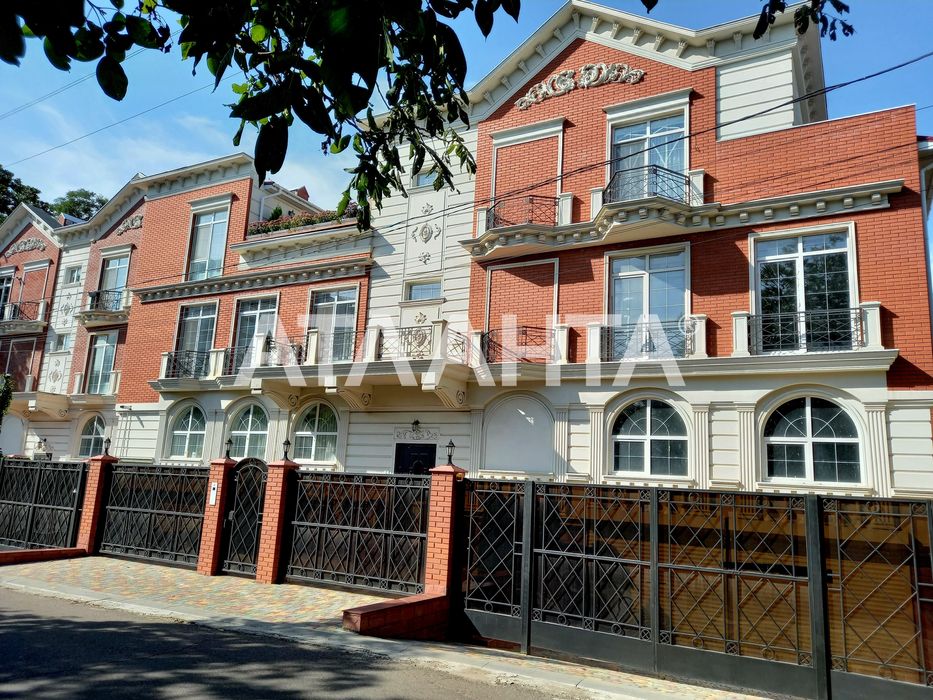 Квартира на Фонтане, малоквартирный сданый дом.