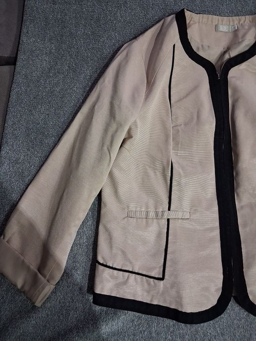 Marynarka damska beżowa