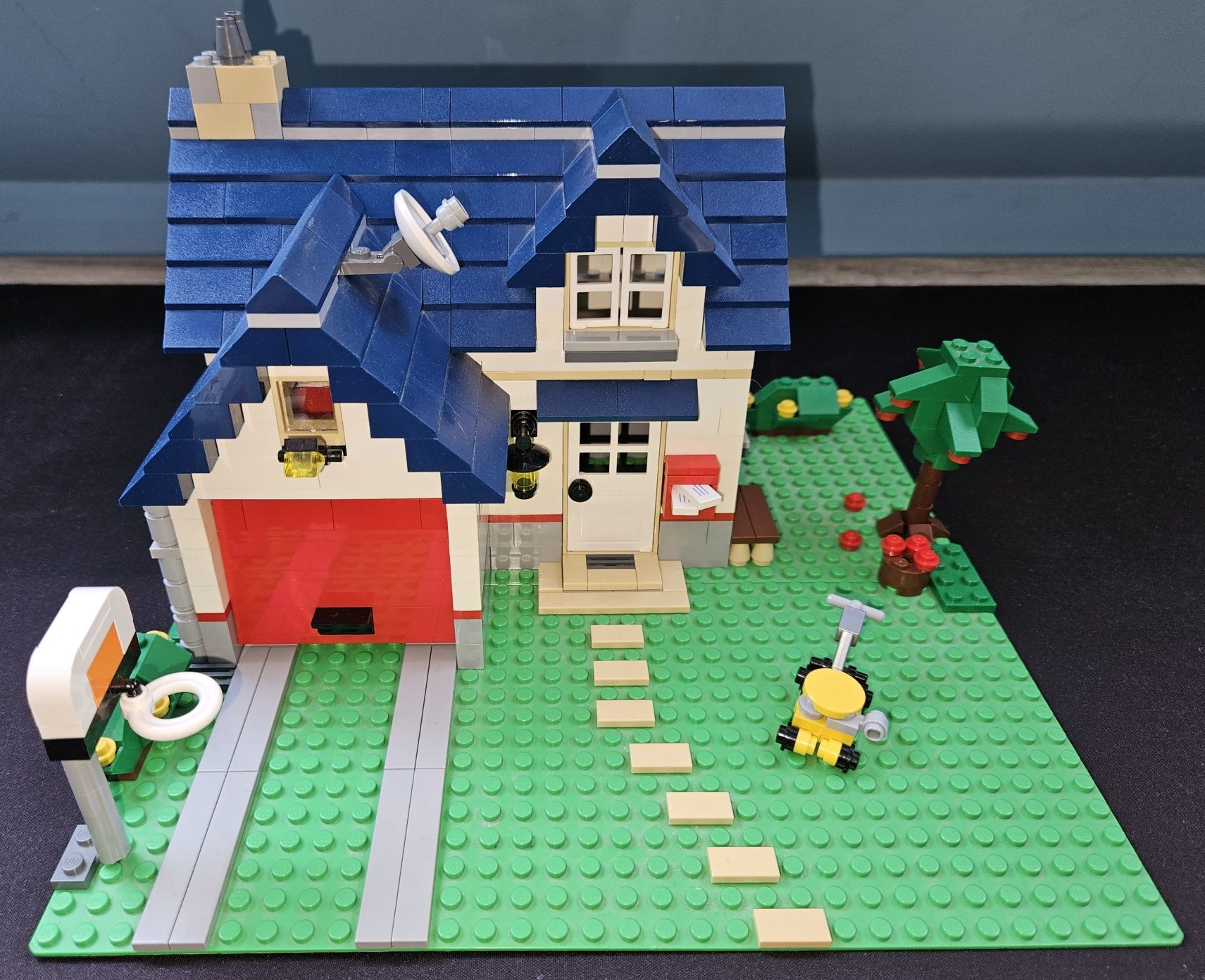LEGO Creator 5891 - Miły domek rodzinny