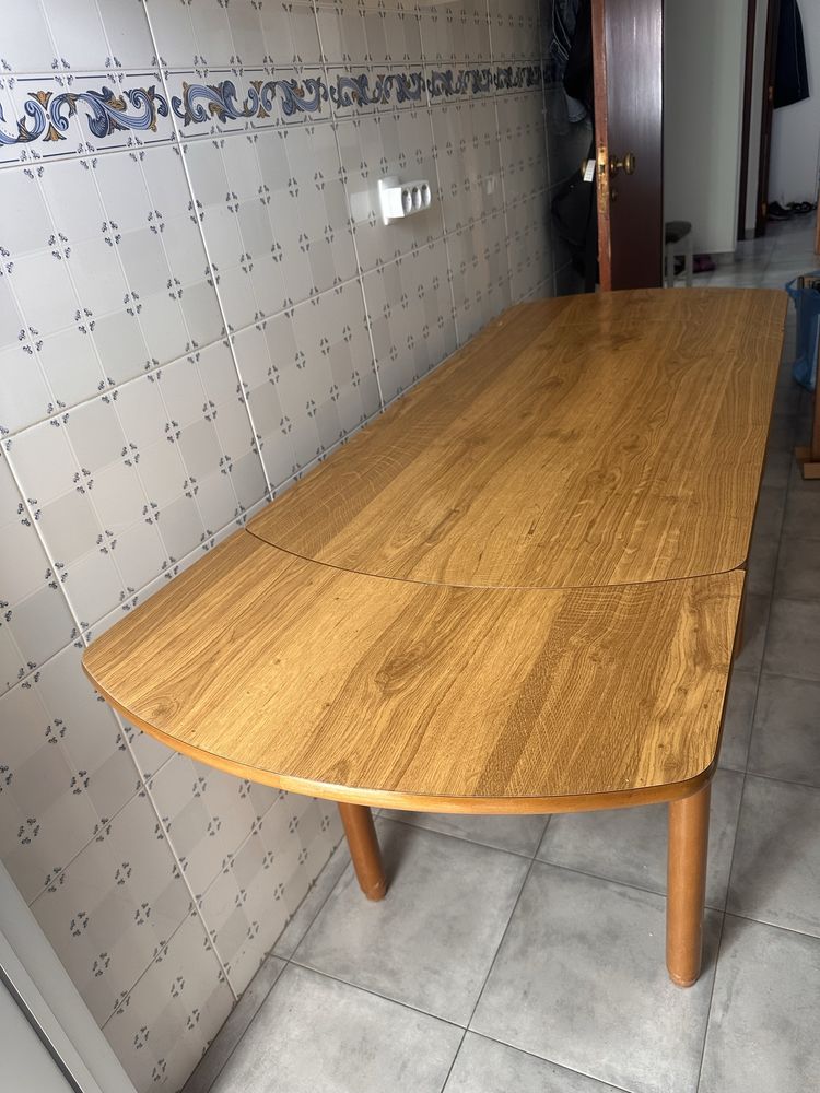 Mesa de Jantar extensível
