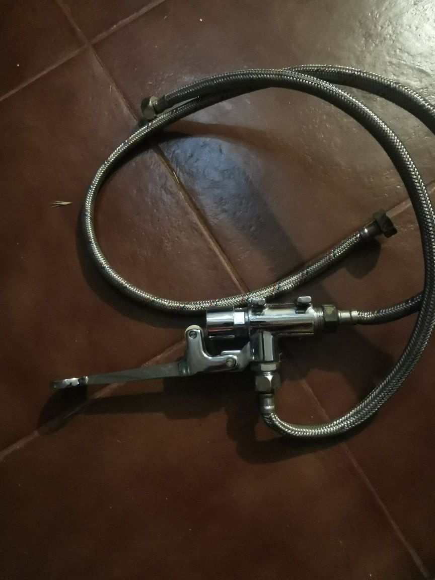 Torneira de pé - restauracao