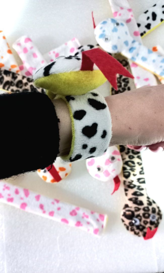 Детский браслет на руку  slap набор