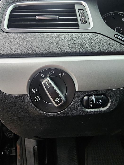 Volkswagen Jetta 2013