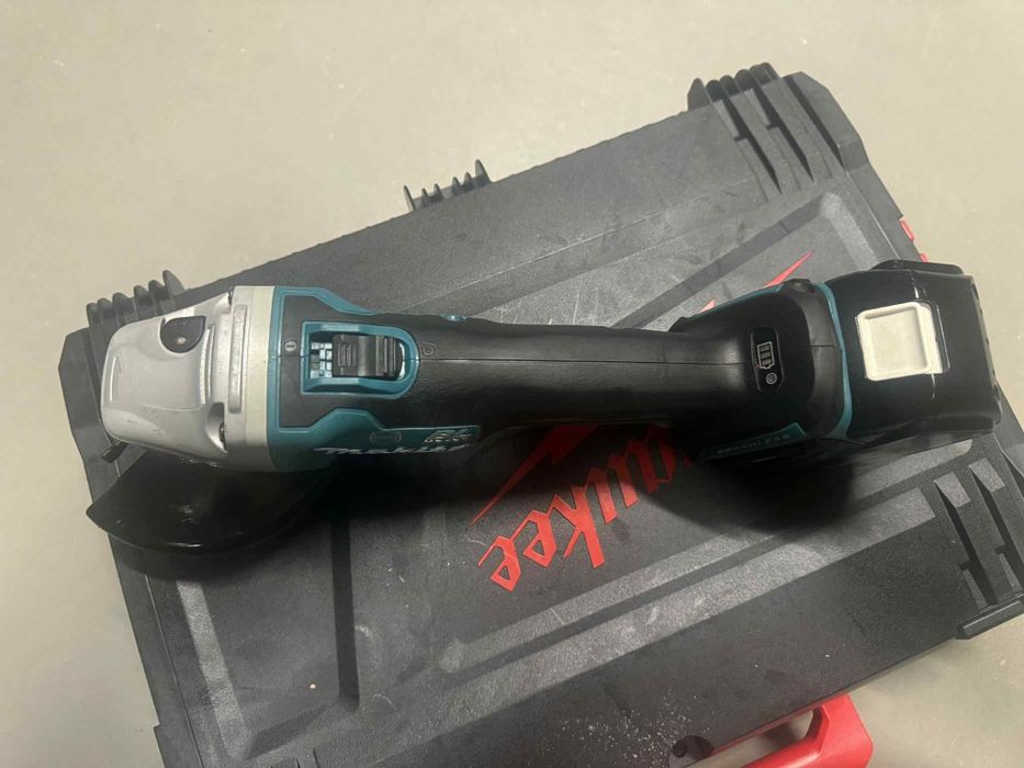 Szlifierka kątowa Makita DGA506+Bateria 5.0ah jak nowa