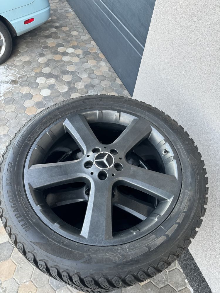 колеса в сборе 275/45r20 ultra grip ice SUV 4*4